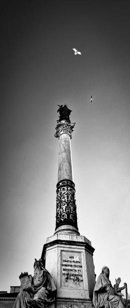 istock Historic city of Rome 2194405429