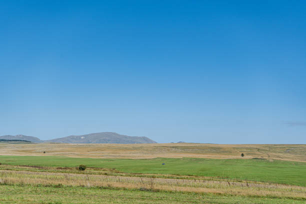 Forms part of the Maloti- Drakensberg Park World Heritage Site and is situated centrally in the foothills of the mountains.