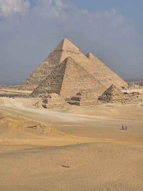 istock The Great Pyramids of Giza 2194584128