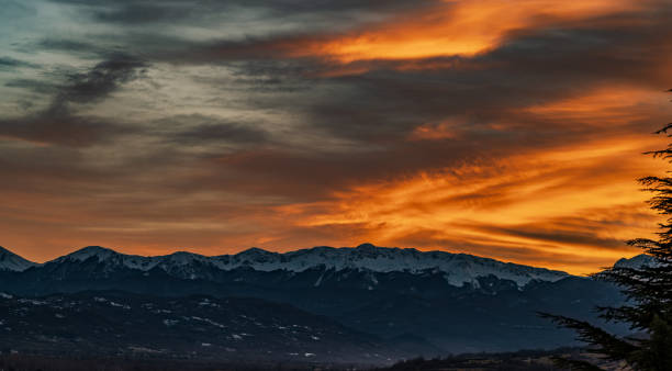 istock Wonderful photos of an Abruzzo sunset 2194674314