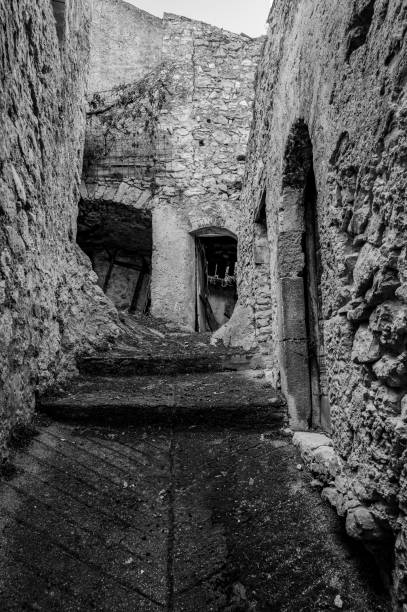 istock Pesche, Molise. The Ancient Village 2194675408