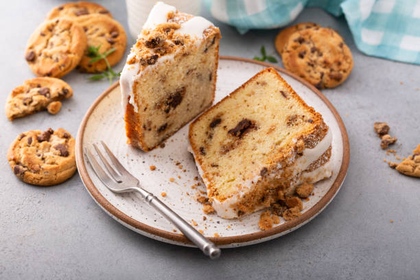 istock Glazed bundt cake with cookie crumbles on kitchen counter 2194719646
