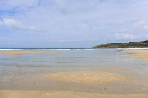 istock Magical change on the beach when the tide comes in 2194729400