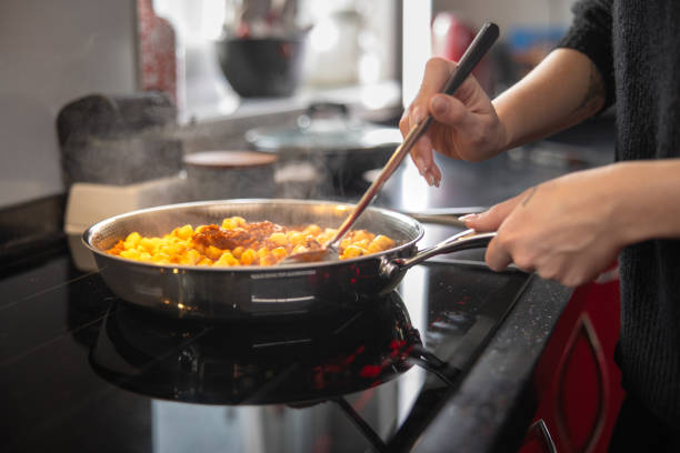 istock Cooking small gnocchi with ragu at home 2194760384