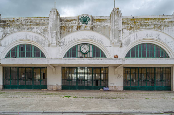 istock Facade of an abandoned old building 2194769277