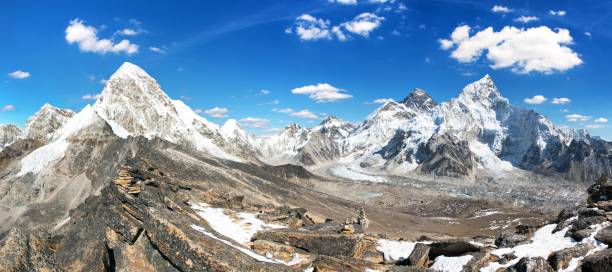 istock Mount Everest and Pumori peak, himalaya, panoramic view 2194786374