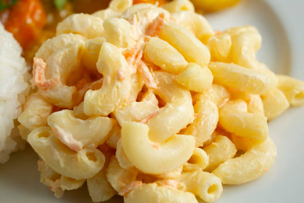 istock Hawaiian macaroni salad 2194798463