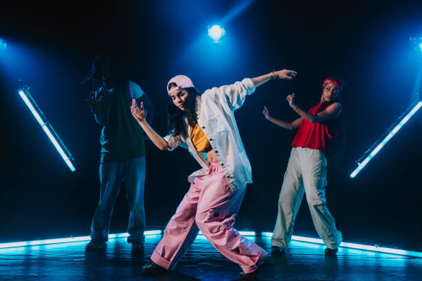 istock Group of hip hop dancer dancing together. 2194831073