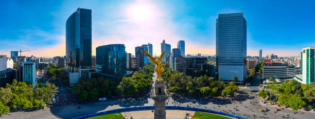 istock angel of independence 2194935989