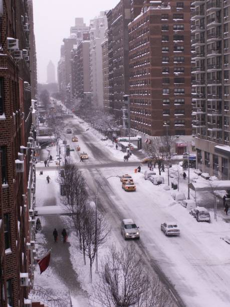 istock NYC Blizzard of 2006 2194949369