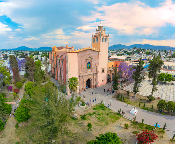 istock central park of Ixmiquilpan 2194949976
