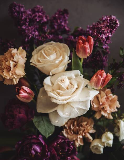 istock Floral background with white roses 2194952281