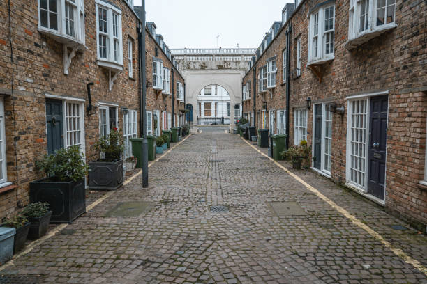 istock Quiet Cobblestone Alley in London 2195074592