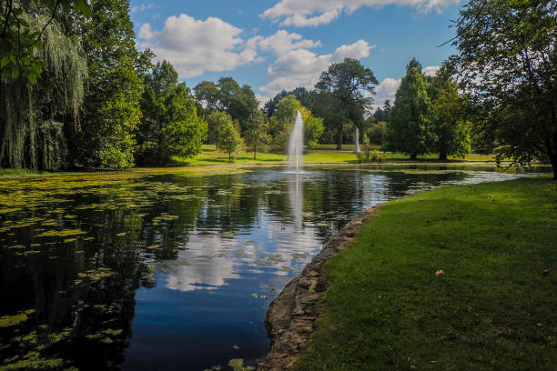 istock Pond of Cincinnati Finneytown historical cemetery Graveyard 2195078855