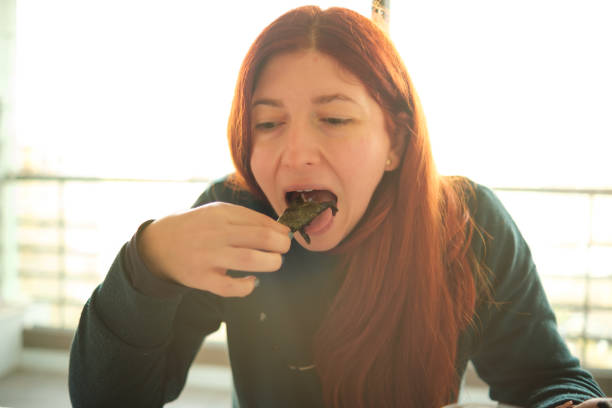istock Woman enjoying temaki 2195103508