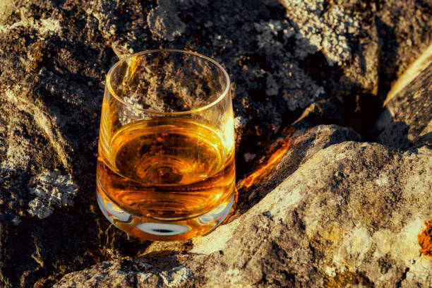 istock Scotch in the rocks 2195106354