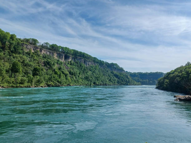 istock Niagara river view from the Glen trail 2195144205