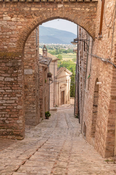 istock Spello - The little aisle on the old Town. 2195144437