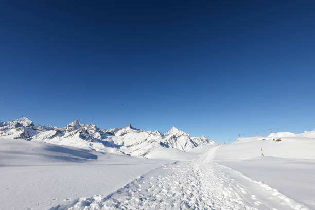 Winter hike above Zermatt