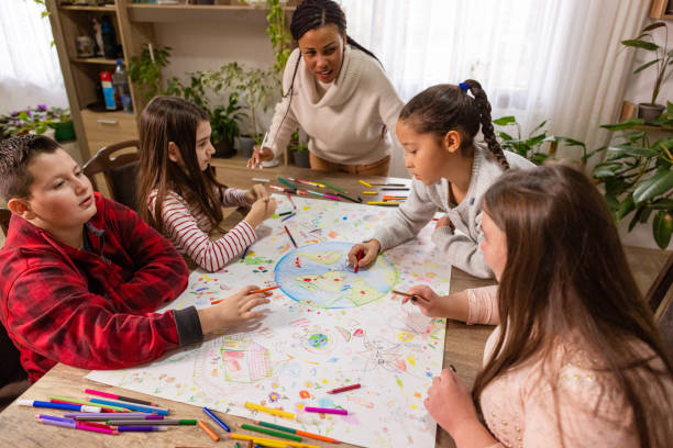 istock Creating an Earth Day Poster Together 2195247633
