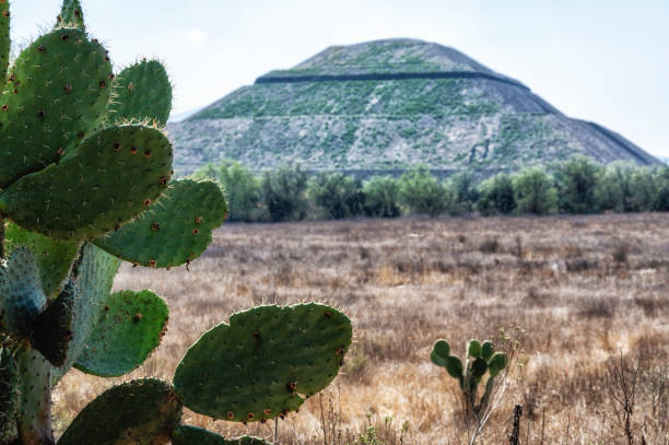 istock The sun pyramid in Teotihuacan. View with sky. 2195252140