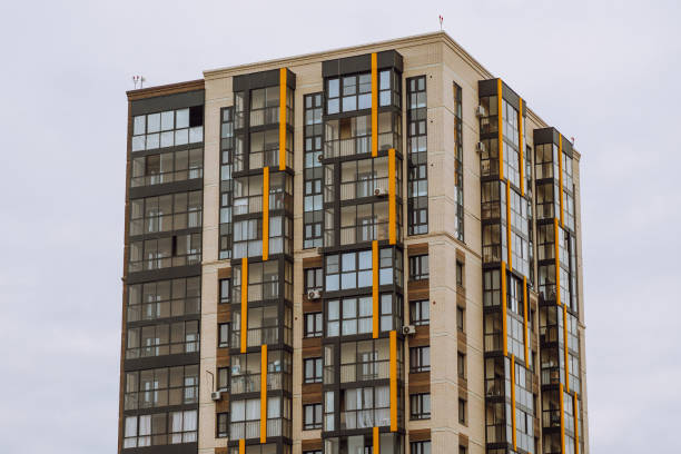 istock Contemporary multistory house exterior 2195276084