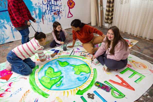 istock Earth Day Art Session with Kids 2195362570