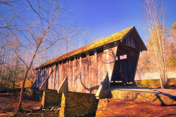 istock Pisgah Covered Bridge Historic Landmark 2195375131