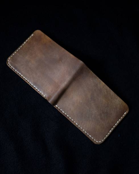 istock Artisan Crafted Brown Leather Wallet: Minimalist Design, Hand Stitched, Premium Quality 2195375706
