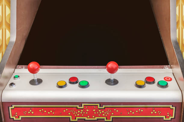 istock Vintage seventies arcade video game 2195481760