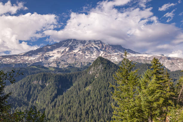 istock Cap cloud on the summit of Mount Rainier. 2195568576