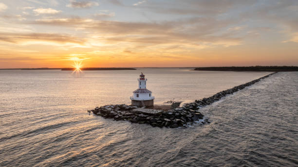 istock Sunset at Indian Head Lighthouse in Summerside, PE 2195705181