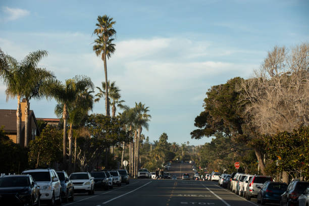 istock Encinitas California Neighborhood 2195755182