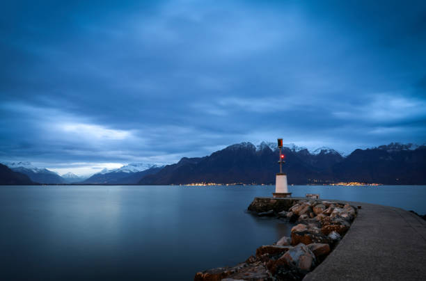 istock Tour de Peilz by night 2195923134