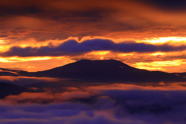 Sunrise and sea of ​​clouds