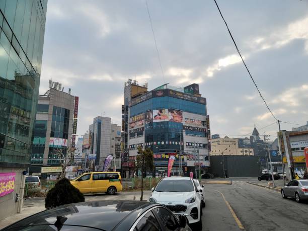 Cheongju Street and Apartment