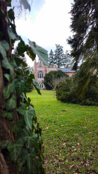 istock Ivy-Framed View of Historic Building 2196089037