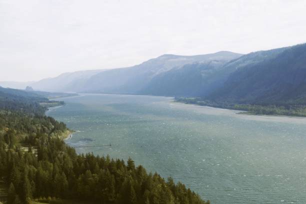 istock View down the Columbia River on a clear sunny day 2196113322