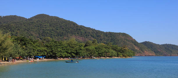 istock Klong Kloi Beach, Ko Chang, Thailand. 2196192397