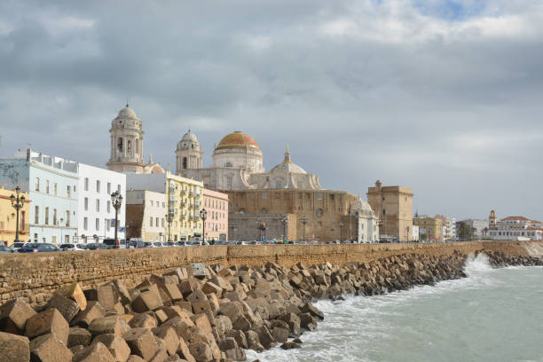 istock Embankment of Cadiz. 2196239269