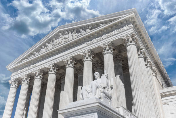 istock U.S. Supreme Court - Roe v. Wade 2196286545