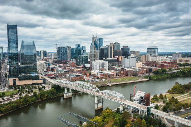 istock Nashville, Tennessee aerial 2196315851