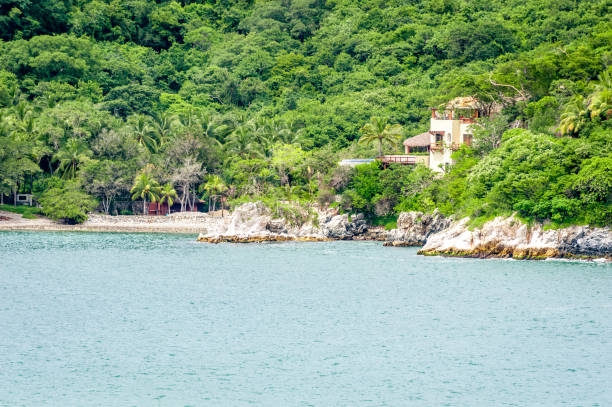 istock Coastline homes in Mexico 2196324055