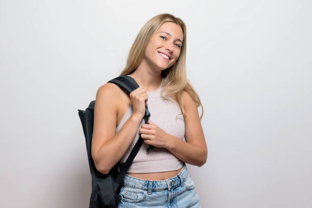 Blonde Happy Girl: Fresh Style and Positive Energy for a Productive Day