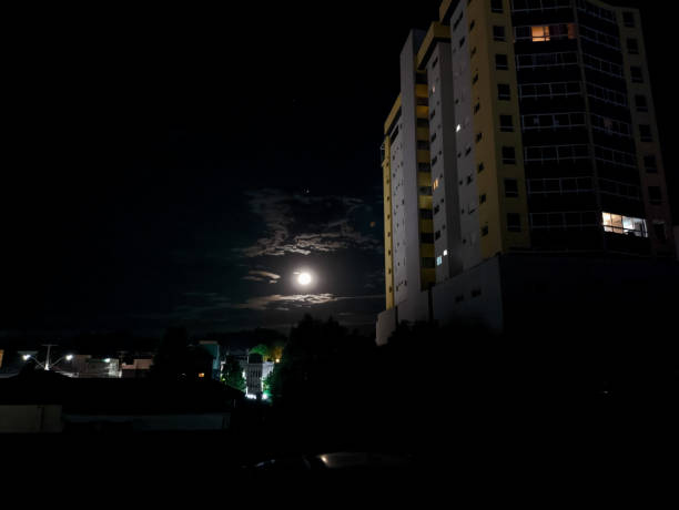 istock Full moon in the city 2196465327