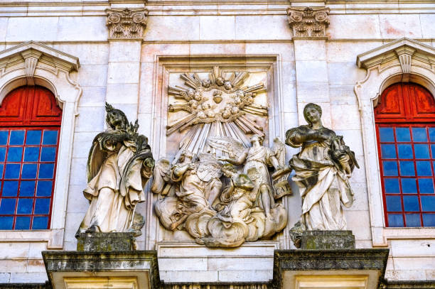 Architectural Feature of the medieval Basilica de Estrela. Official name: Royal Basilica and Convent of the Most Sacred Heart of Jesus, Lisbon, Portugal