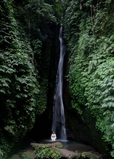 Women stand alone font waterfall