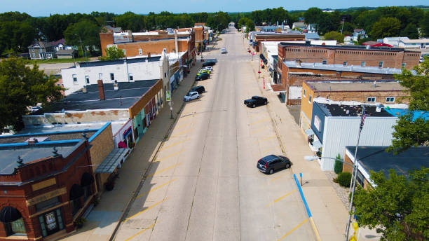 istock Small Town Main Street Rural America 2197005291