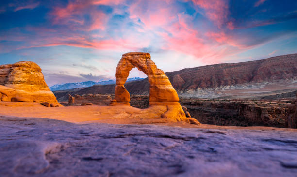 istock Delicate Arch Sunset Arches National Park Utah 2197052399