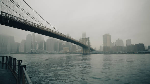 istock Brooklyn bridge in a rainy day 2197074285